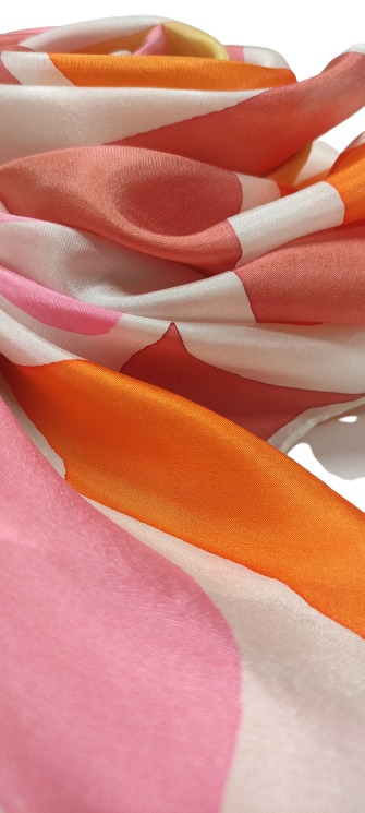 fular de seda mensaje sonrie rosa unico aziza puch